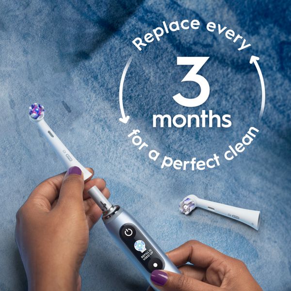 Oral-B iO Ultimate Replacement Brush Heads - White - 2ct