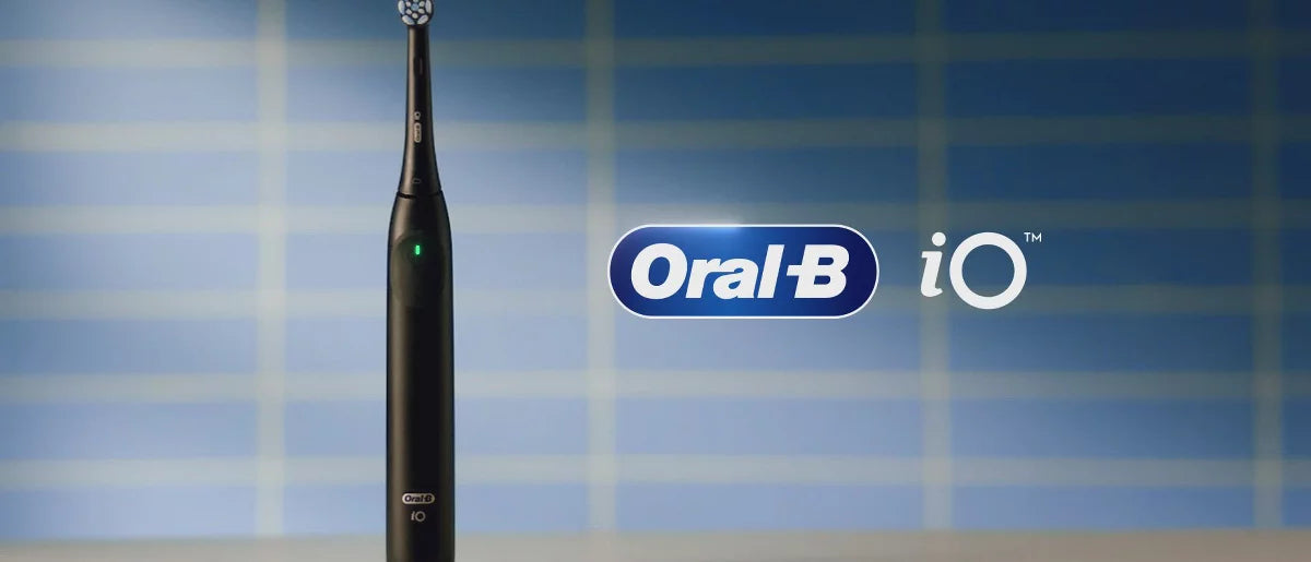 Oral-B iO Ultimate Clean Replacement Brush Heads - Black - 4ct
