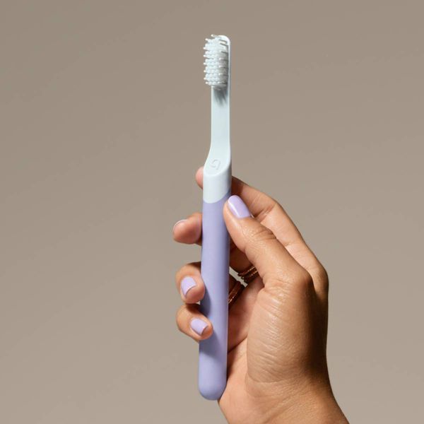 quip Plastic Electric Toothbrush - Pink
