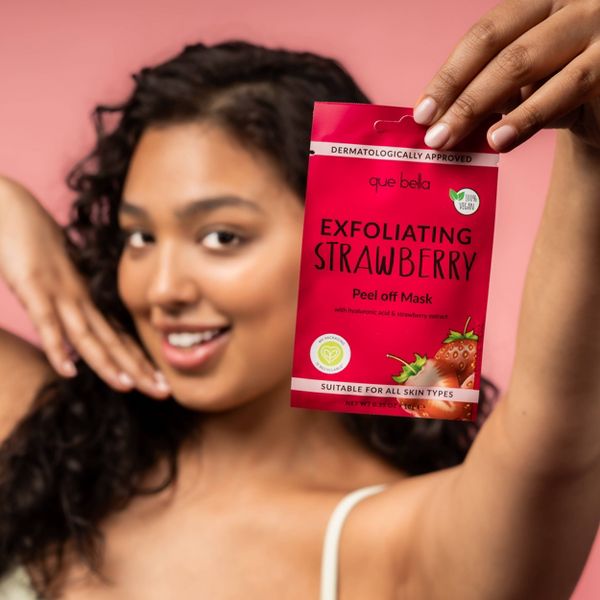 Que Bella Exfoliating Strawberry Peel Off Mask - 0.35oz