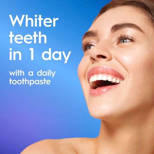 Crest 3D White Deep Stain Remover Daily Toothpaste - Dazzling Mint - 2.1oz