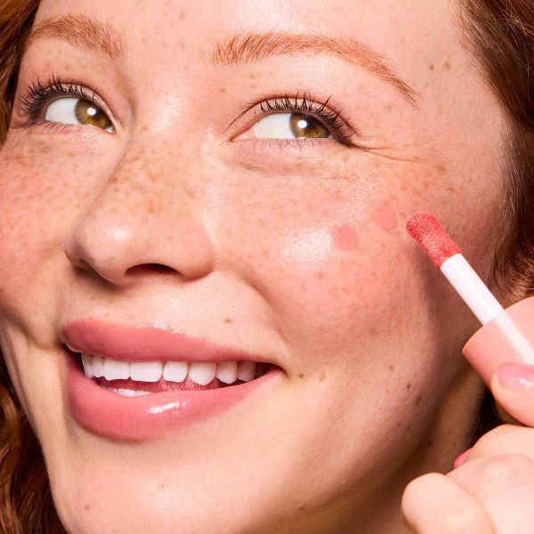 Bubble Skincare x e.l.f Camo Slide Hydrating Blush Serum - Berry Well