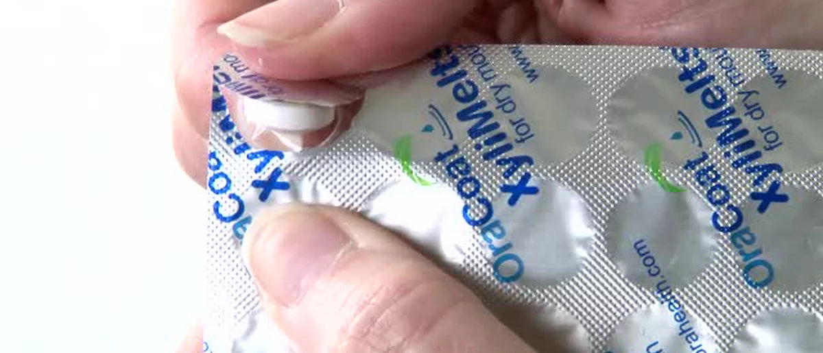 OraCoat XyliMelts for Dry Mouth Relief Slightly Sweet - 40ct